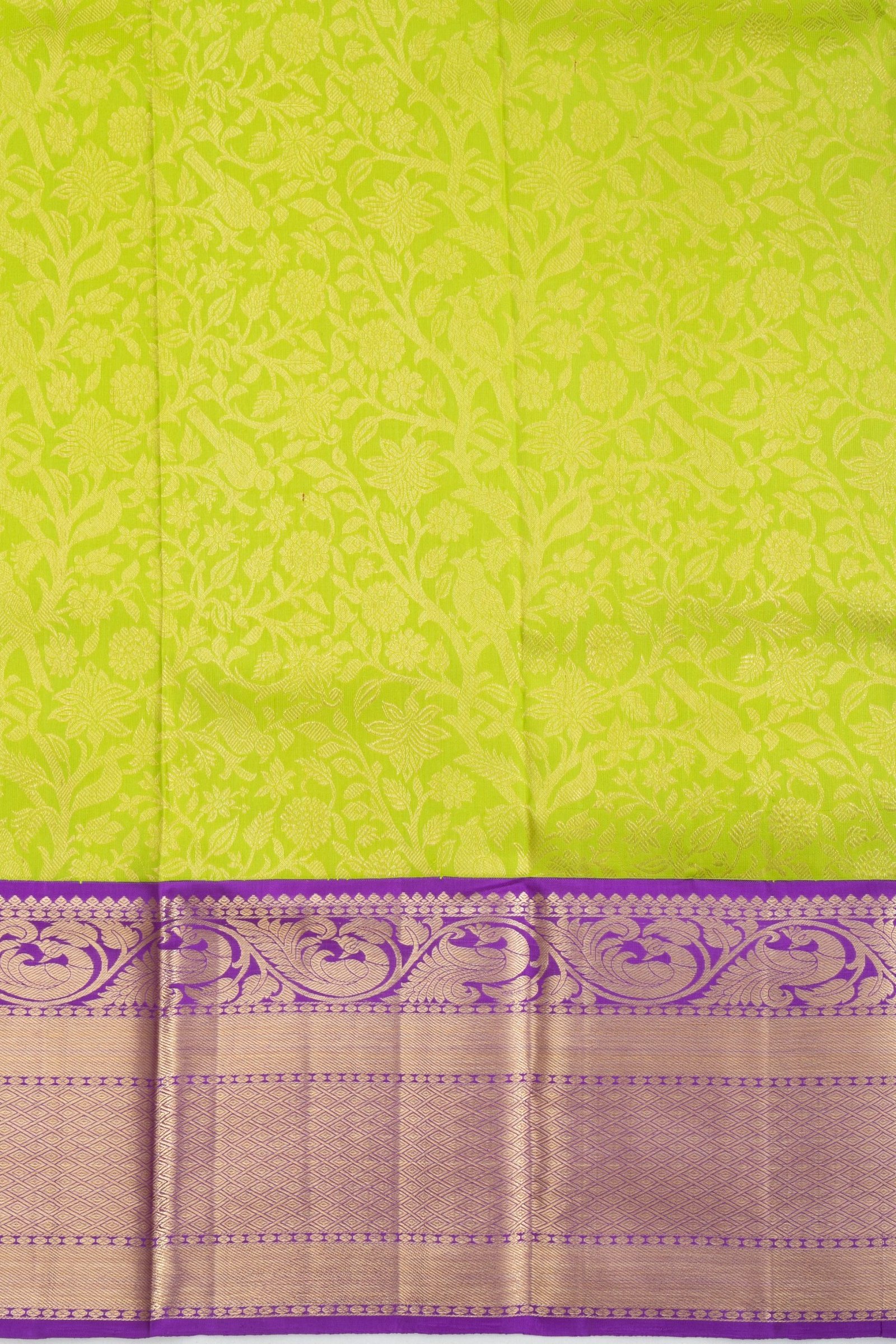 Parrot Green Kanchipuram Silk Saree - Image 4